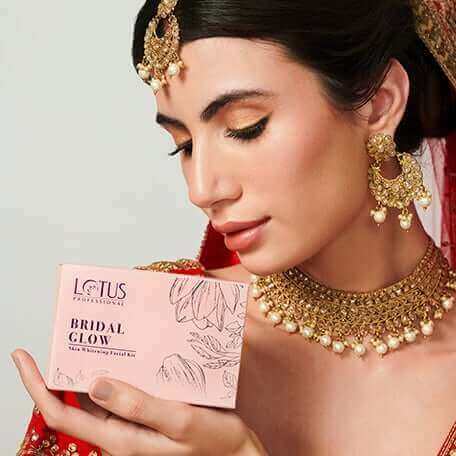 <p>Bridal Glow by Lotus Professional is a seamless blend of Gold and Vitamin C, a perfect option for achieving youthful radiance. </p><p>Bridal Glow Skin Brightening Facial deep cleanses and detoxifies the skin. It helps to increase skin radiance and luminosity, provides intensive hydration, improves the appearance of hyper- pigmentation and dullness. It softens and improves skin's texture and helps to diminish fine lines and wrinkles.</p>
